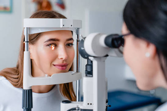 Best Retina Specialist in Chembur